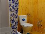 Туалет в 3-х местном номере с удобствами база Оазис