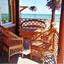 плетеная мебель на террасе пляжный отель алфей в кирилловке