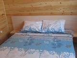коттедж уютный на бирючем двуспальная кровать